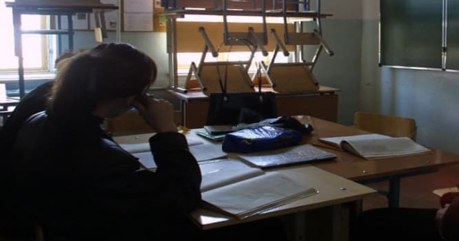 Qalmaqallı məktəbdə direktorun ardınca müavin də qovuldu