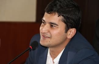 18 yaşı olmayanlara bar, siqaret və içki qadağası: Qanun işləyəcəkmi? -Açıqlamalar