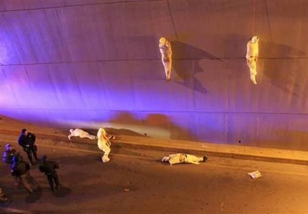 ŞOK: Mafiya 8 nəfərin başını kəsdi - FOTO