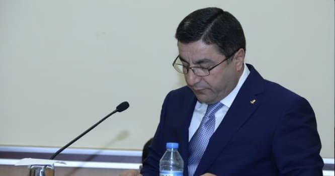 "Vidadi Zeynalovun şirkətinə 800 min manat köçürdük"