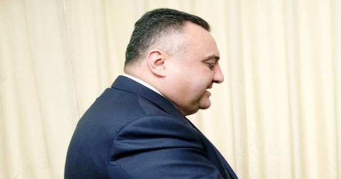 Mahmudov 2.8 milyonluq dinləmə cihazını niyə alıb - kimləri dinləyib?
