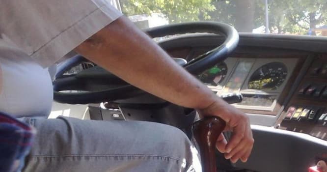 Gediş haqqını artıran avtobus sürücüsü işdən çıxarıldı - Bakıda