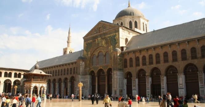 Bu ölkədə azan oxumaq qadağan edildi