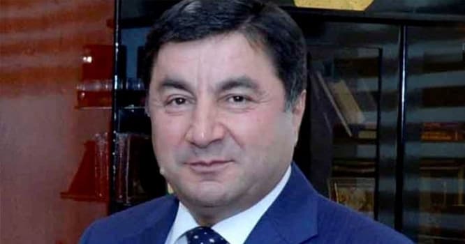 Vidadi Zeynalovun vəkili və qohumları jurnalistlərə hücum çəkdi