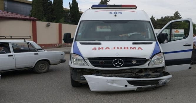 “Təcili yardım” maşını qəzaya uğradı - Xəstə öldü, tibb bacısı yaralandı