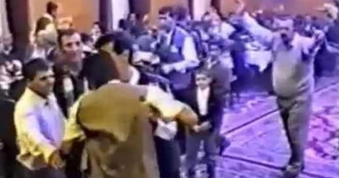 Bakıda qanlı toy: tanınmış aşığın qohumu öldürüldü - YENİLƏNİB