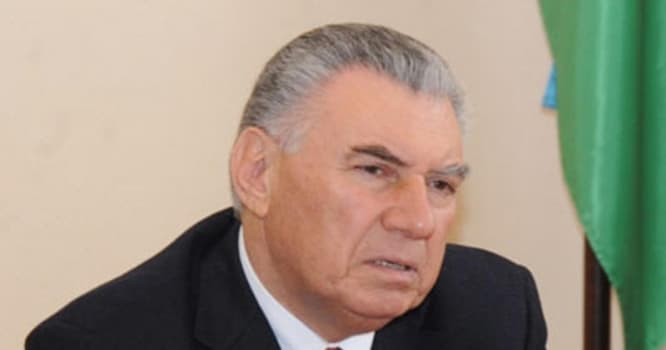Əli Həsənov deputatlara qəzəbləndi: “Yeyinti anlayışı yoxdur”