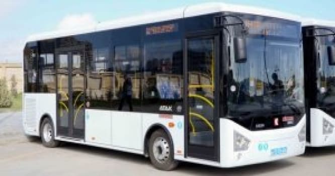 88 saylı marşrutun sürücüsü sərnişindən nağd pul aldı, işdən qovuldu