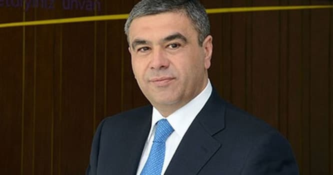 Elmar Məmmədov sərbəst buraxıldı - YENİLƏNİB