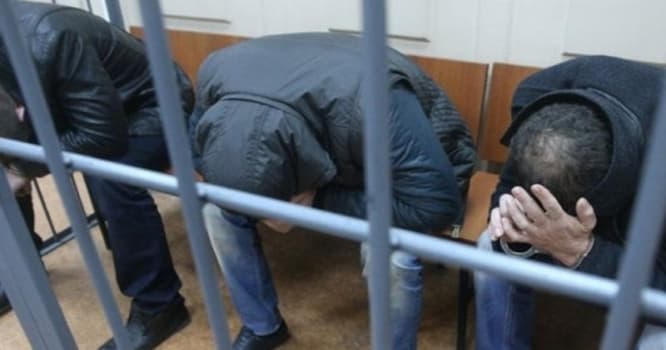 Şəmkiri qorxu altında saxlayan "NAMUS KEŞİKÇİLƏRİ"