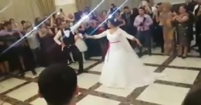 Bakıda azərbaycanlı bəylə meksikalı gəlinin toyu oldu - VİDEO