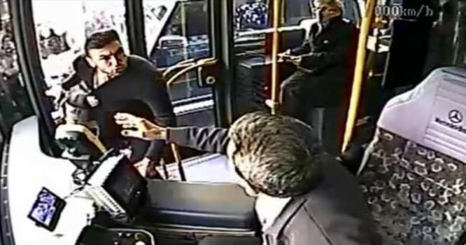 Milli futbolçuyla avtobus sürücüsü arasında DAVANIN VİDEOSU yayıldı