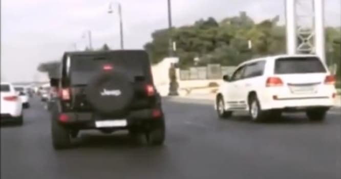 Bakıda toy karvanında "Jeep" və "Lexus"la "avtoş"luq etdilər - VİDEO
