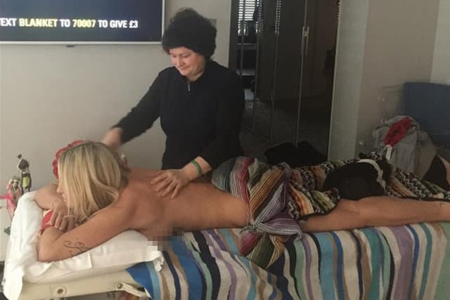 Tanınmışların gündəm yaratmış çılpaq FOTOLARI