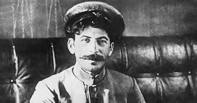 “Oğru qanunları”nı yazan azərbaycanlı: Bayılda Stalinlə birgə “yatan” adam kim idi?