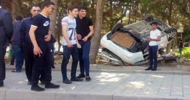 Sürücü maşınla uşağı vurmamaq üçün hər şey etdi - Bakıda