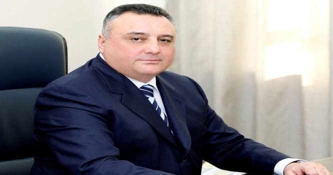 Eldar Mahmudov Mərkəzi Bankın sədr müavininin telefonunu dinlətdirib