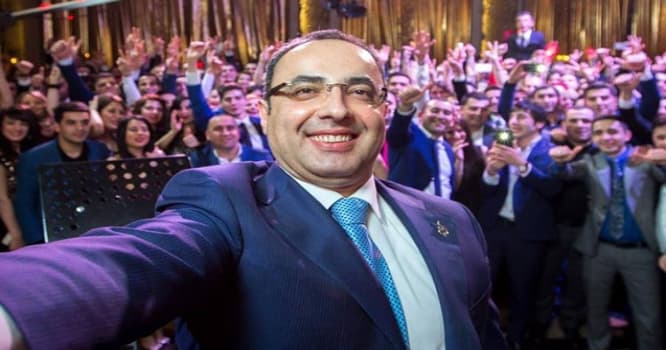 “İDEAL”ın baş direktoru istefa verdi - SƏBƏB