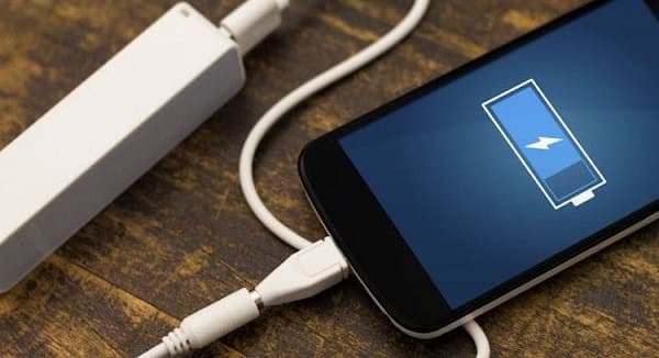 Dərhal bunu dayandırın! - Mobil telefonunuzu məhv edir...
