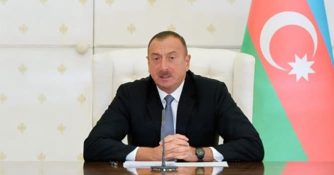 "Maaş və pensiyalar yenə də artmalıdır" - Prezident