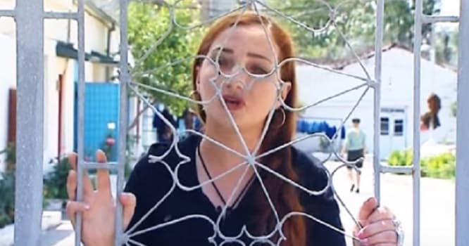 Məşhur azərbaycanlı model azadlığa çıxacaq günü gözləyir - VİDEO
