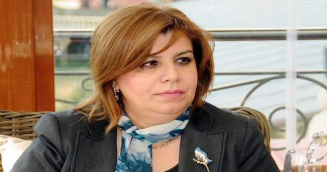 Gülər Əhmədova hirsləndi: "Yerə soxum sizi, tupoylar"