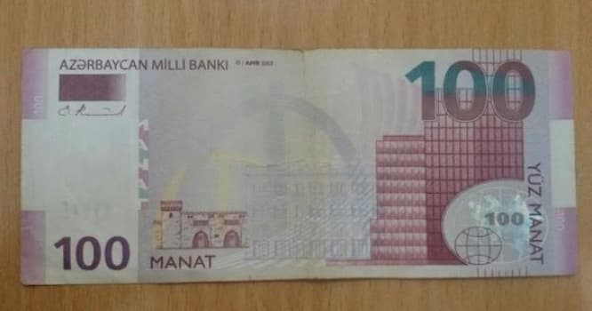 Azərbaycanda 100 manatlıq bahalaşdı