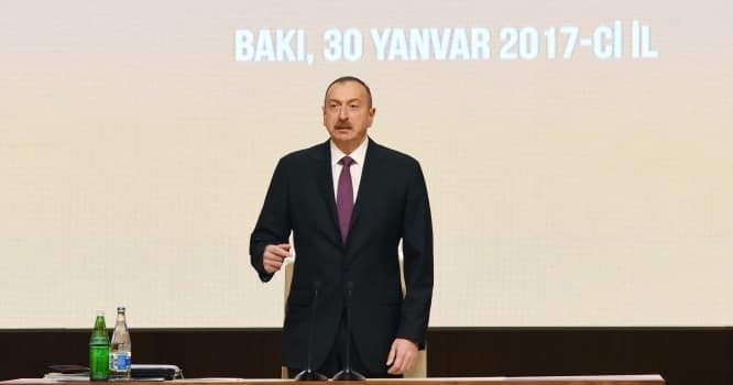 Prezident məmurlara xəbərdarlıq etdi