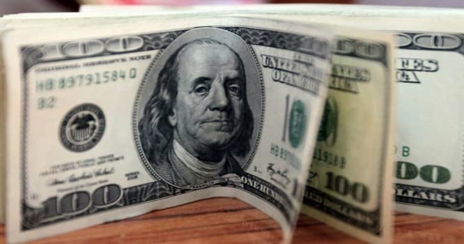 Trampdan şok qərar: dollar yenə ucuzlaşacaq?