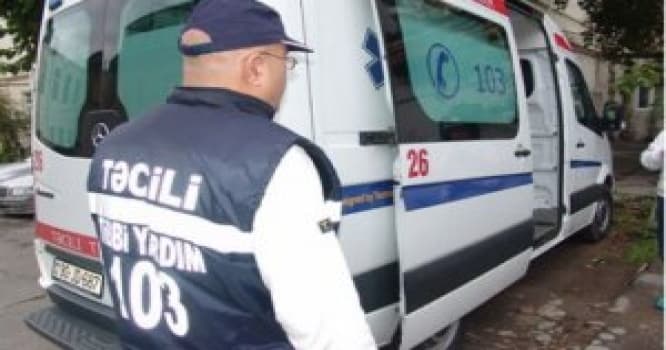 Bakıya xəstə aparan təcili yardım maşını qəzaya uğradı