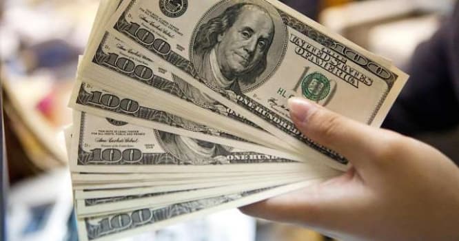Dollardan növbəti kəskin eniş - Hərracda