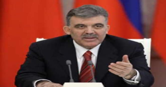 Abdulla Gül Türkiyədəki vəziyyətdən narahatdır