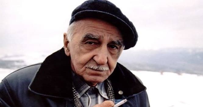 Rasim Ocaqovun adına təqaüd təsis olundu