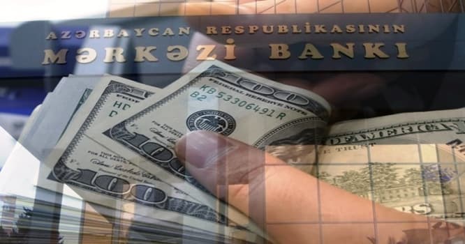 Hərracda dollar bahalaşdı - RƏSMİ