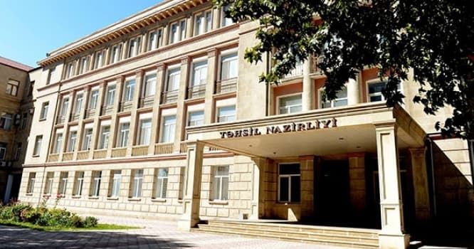 Tələbələrin təqaüdü niyə kəsilib?