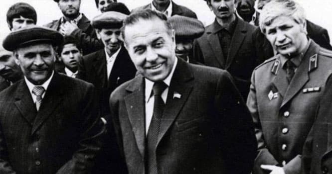 "Qorbaçovun yerinə Heydər Əliyev gələcəkdi, amma..." - Sensasion açıqlama