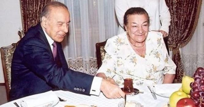 Heydər Əliyevlə Nəsibə Zeynalovanın unikal FOTOSU