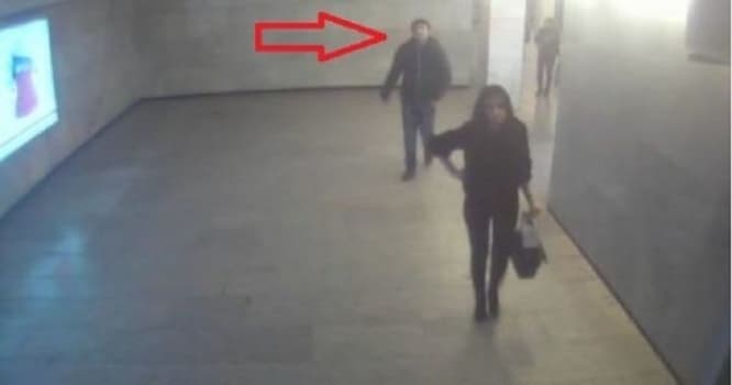 Bakı metrosunda cinayət: Pulla dolu çantanı oğurlayan şəxs kameraya düşdü – VİDEO
