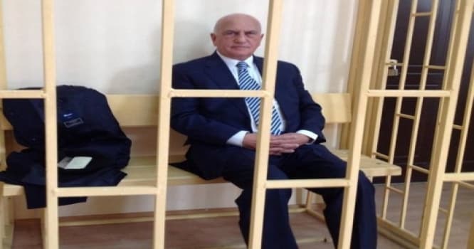 Məhkəməyə gəlməyən Əli İnsanov azadlığa BURAXILMADI