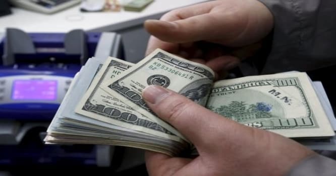Hərracda dollar bahalaşdı