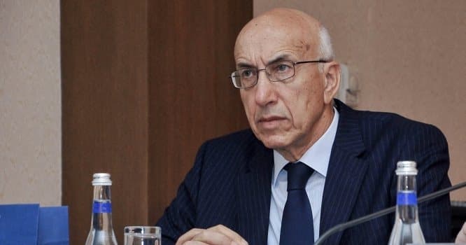 Deputat Arif Rəhimzadə: "Biz türk deyilik, onlar ayrı millətdir!"