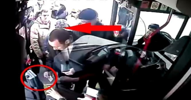 "BakuBus"dan kartlardan pul silinməsi ittihamlarına cavab - VİDEO
