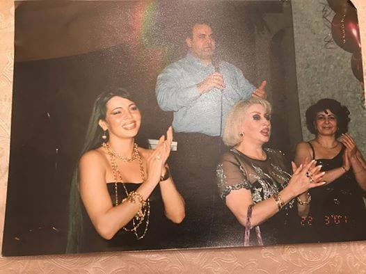 İş adamı Aygün Kazımovayla fotosunu yaydı