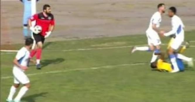 AZAL əcnəbi futbolçu ilə yollarını ayırdı