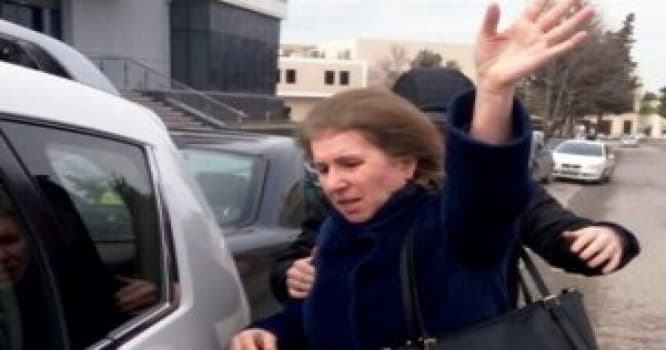 Xanım general da özünü günahsız sayır