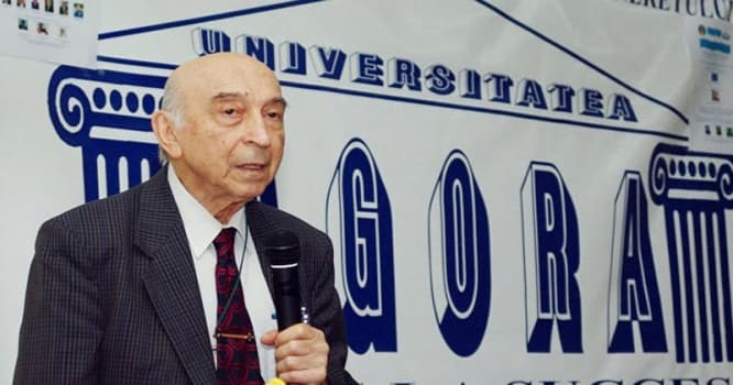 Lütfi Zadə Mehriban Əliyevanı təbrik etdi