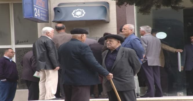 Azərbaycanda pensiya yaşı artırıldı