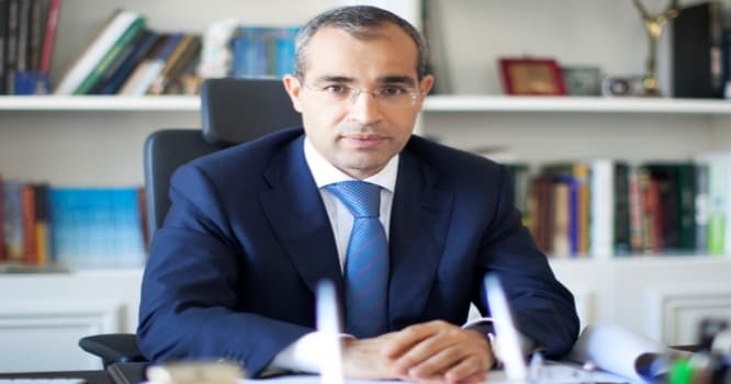 Nazir qaçqın və məcburi köçkün övladlarının təhsil hüququndan danışdı