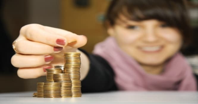 Tələbələrin təqaüdləri niyə gecikir? - Nazirlikdən açıqlama