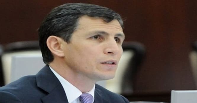"Artur müəllim, siz bu vəzifədən nə zaman gedəcəksiniz?.."